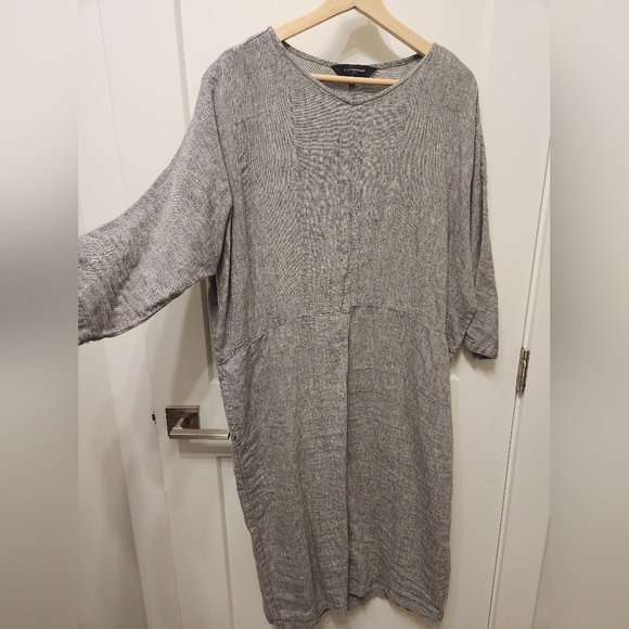 Eva's Sunday EVASSUNDAY grey linen Leah dress - Picture 2 of 9